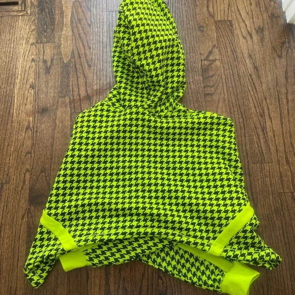 Ivy Park Allover Print Cropped Hoodie - Halls of Ivy - Picture 8 of 9